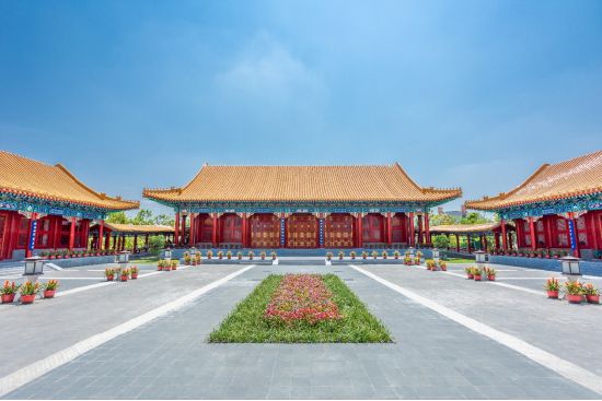 家博鳌论坛 战马推新品VOSS再成指定用水CQ9电子有限公司华彬集团出席2025企业(图3)